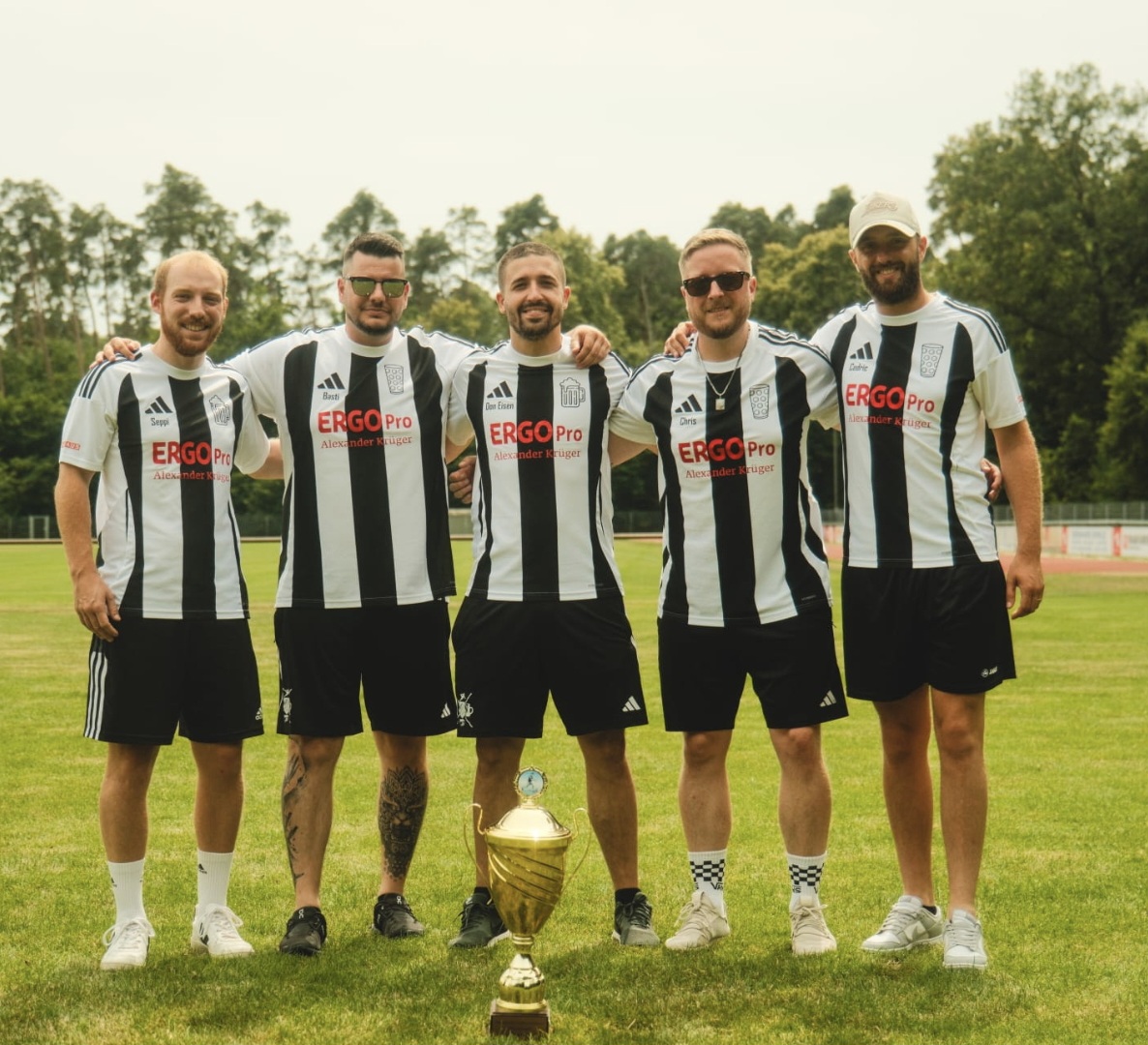 Nico Eisensteck<br>Cedric Habermehl<br>Sebastian Cyperek<br>Sebastian Klein<br>Christian Krüger<br>Turnierleitung 4. Auflage Ortsturnier "ASV and Friends"<br>